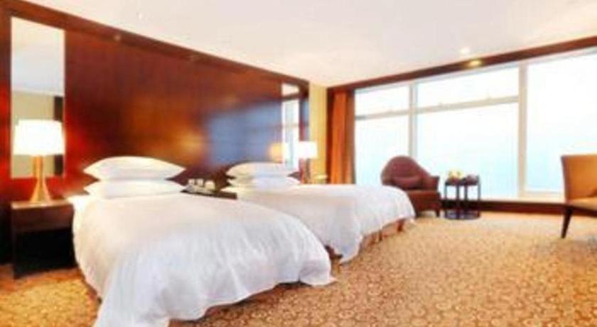 Golden Eagle Summit Hotel Downtown Nanjing  Exterior photo